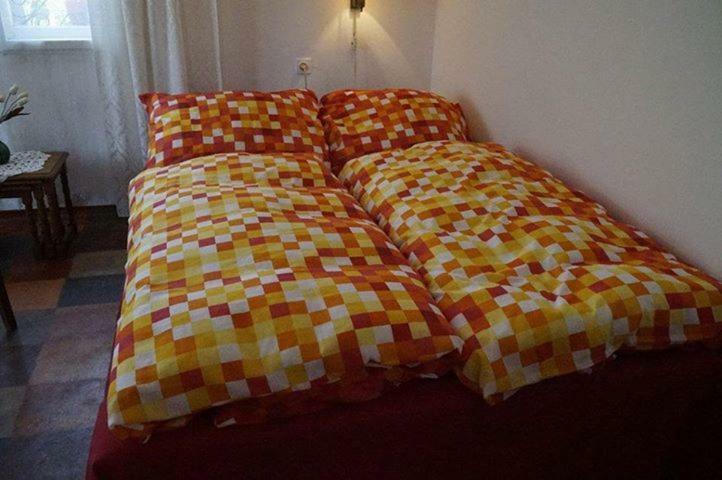 Deel Apartman Nyiregyhaza Luaran gambar