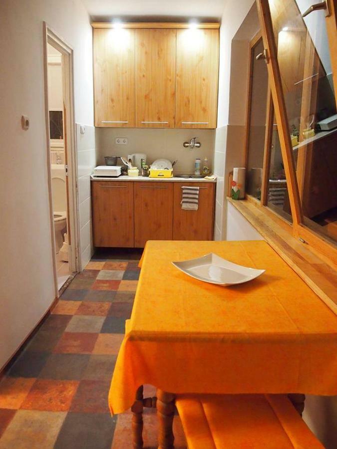 Deel Apartman Nyiregyhaza Luaran gambar